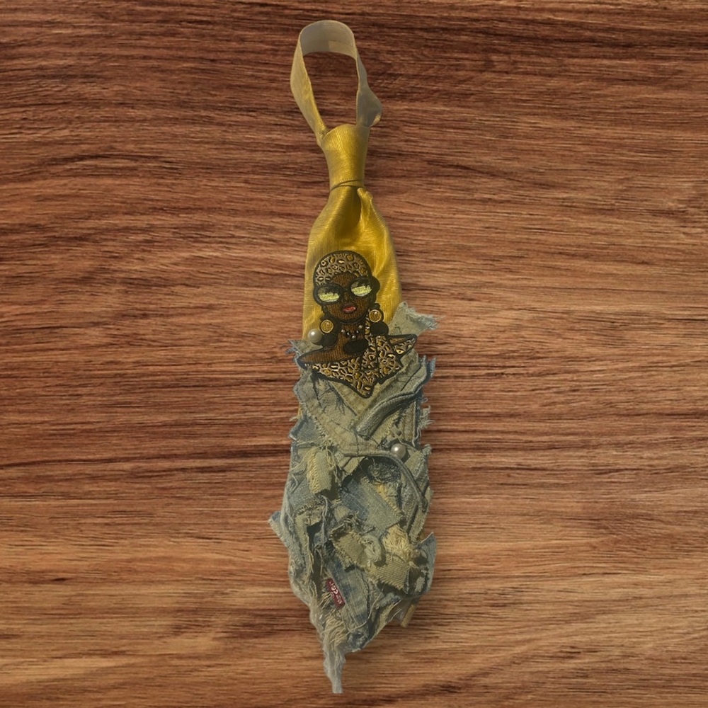 Unique Yellow and Blue Decorative Tie